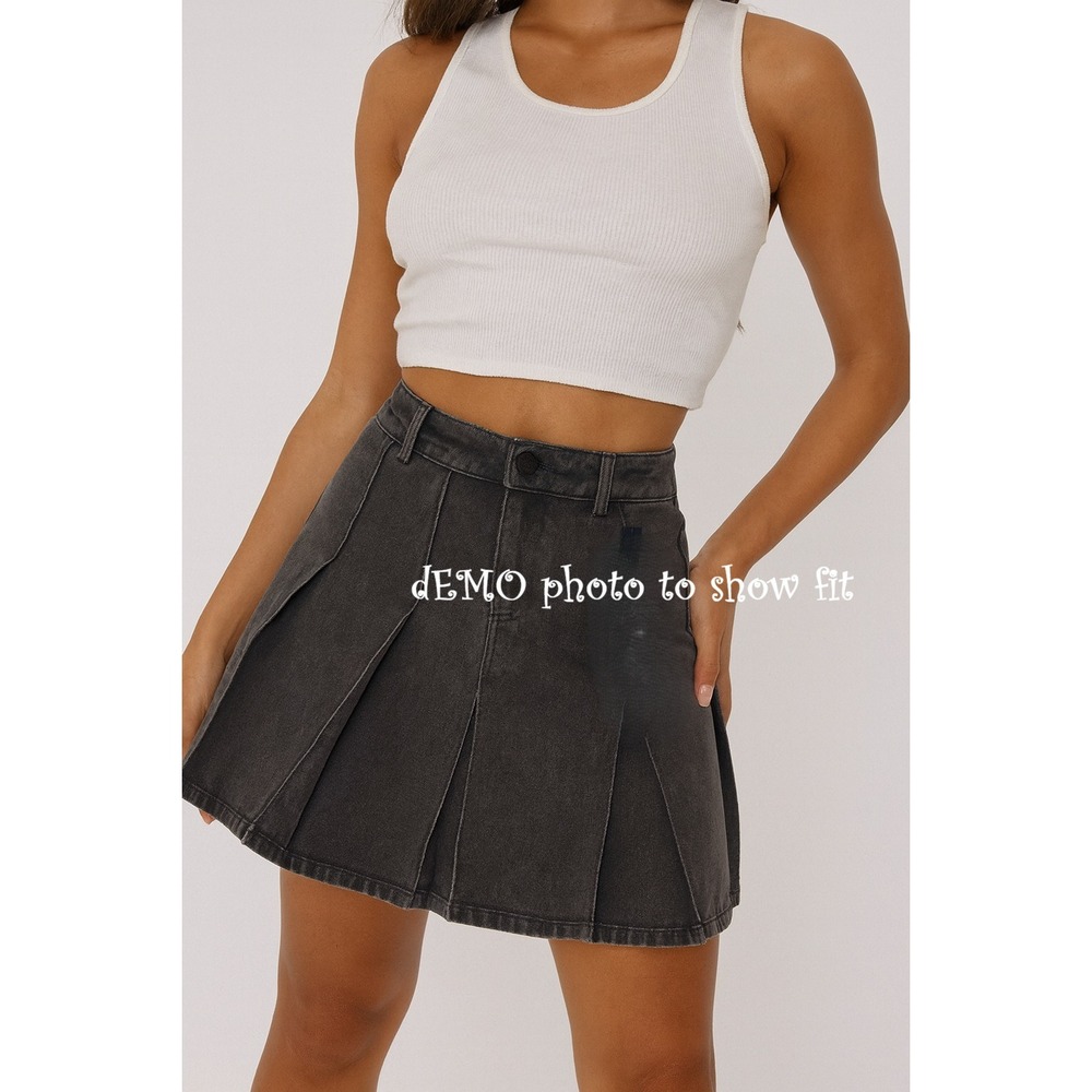 Motel SanJani Pleated Denim Skirt Grey Wash - XS - *NEW*